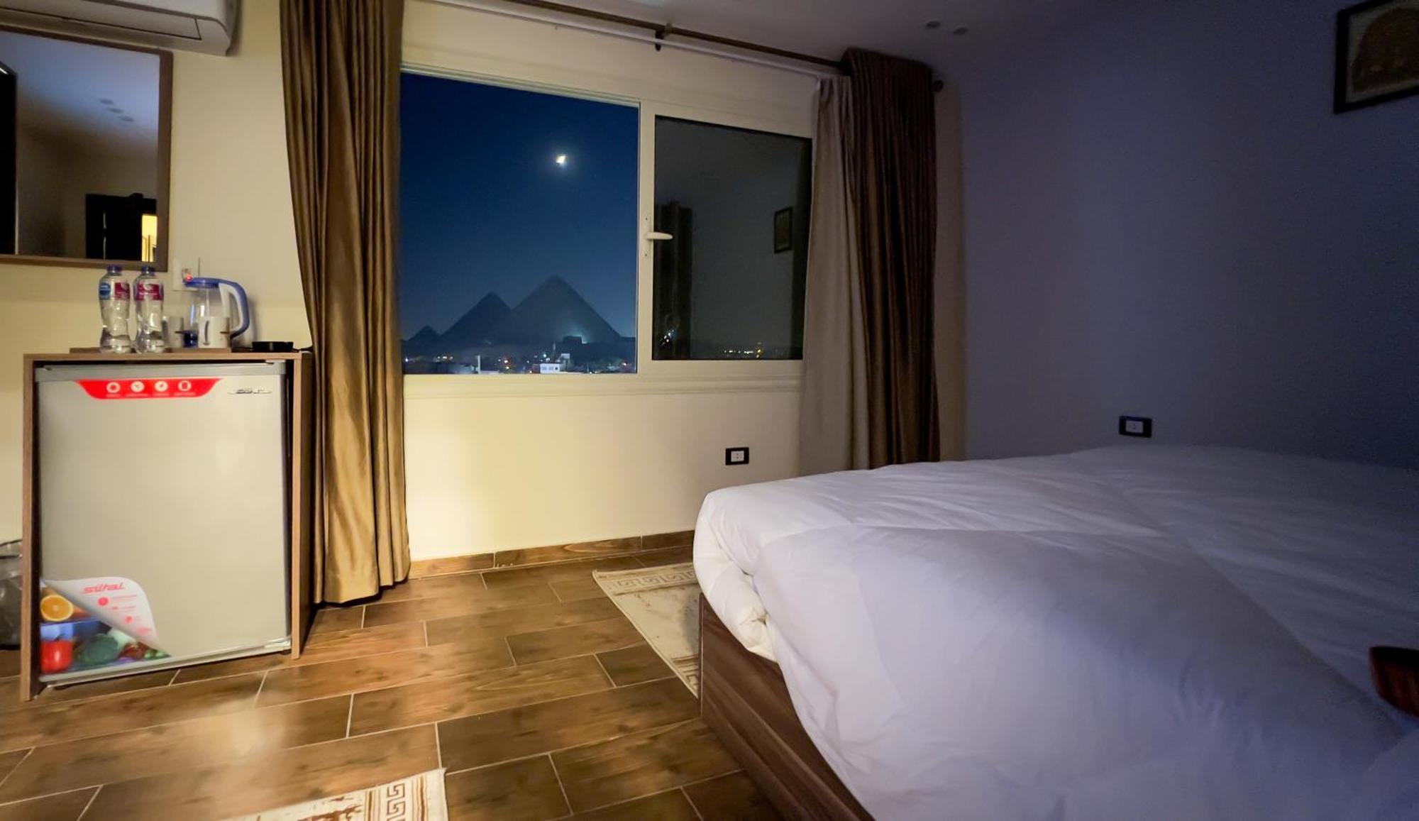 Imperial Pyramids Heights View Bed & Breakfast Nazlet el-Sîsi Екстериор снимка
