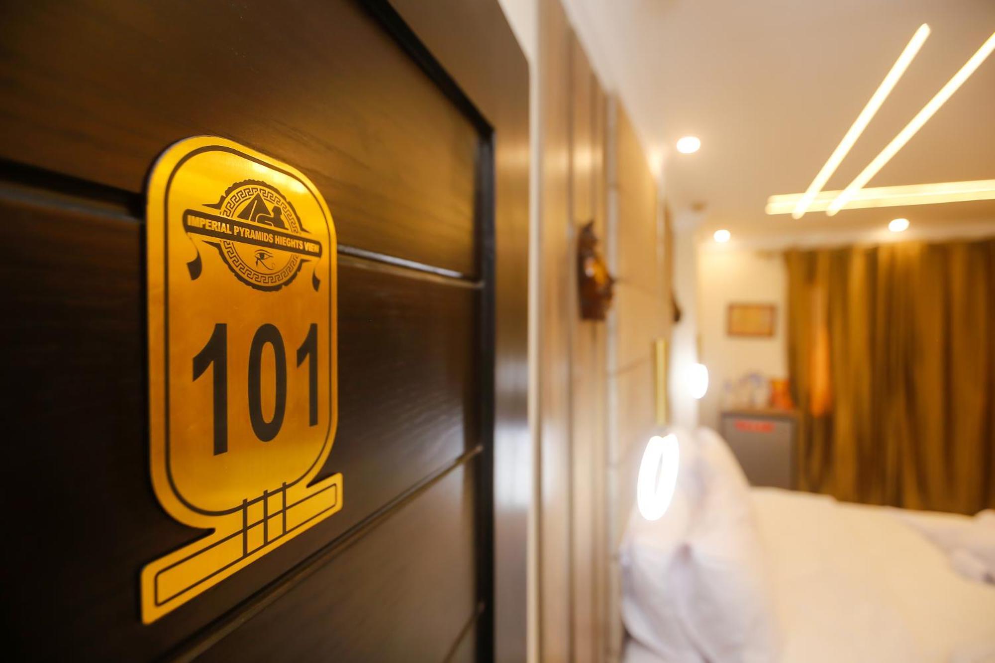 Imperial Pyramids Heights View Bed & Breakfast Nazlet el-Sîsi Екстериор снимка
