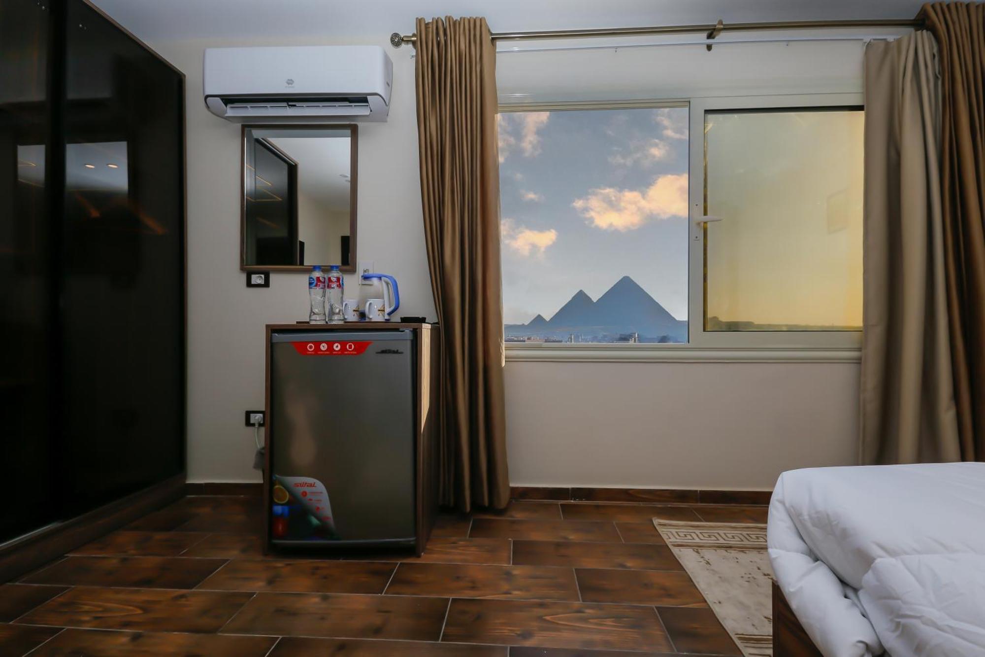 Imperial Pyramids Heights View Bed & Breakfast Nazlet el-Sîsi Екстериор снимка